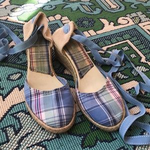 Tommy Hilfiger Espadrilles Size 9.5